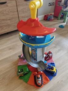 PAW Patrol My Size Lookout Tower with All Figure and Vehicle