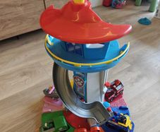 PAW Patrol My Size Lookout Tower with All Figure and Vehicle