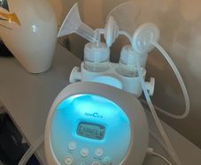Spectra S1 breast pump double bottle holder