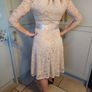 Beige dress Image 3