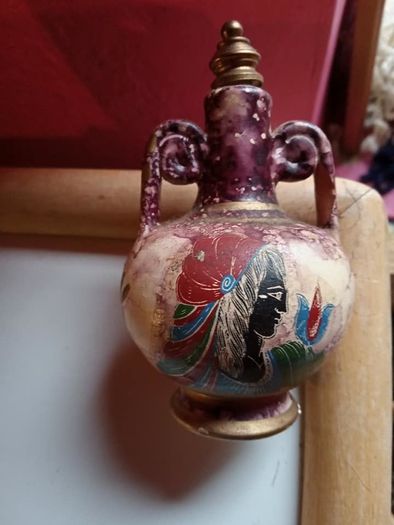 Beautiful Egypt Perfume Flacon