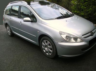 03 Peugeot 307 2.0 Hdi SW 7 Seater, All Parts.