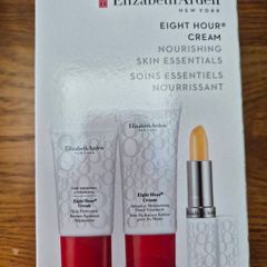 Elizabeth Arden 8 hour cream set
