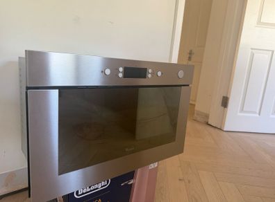Integrated whirlpool microwave