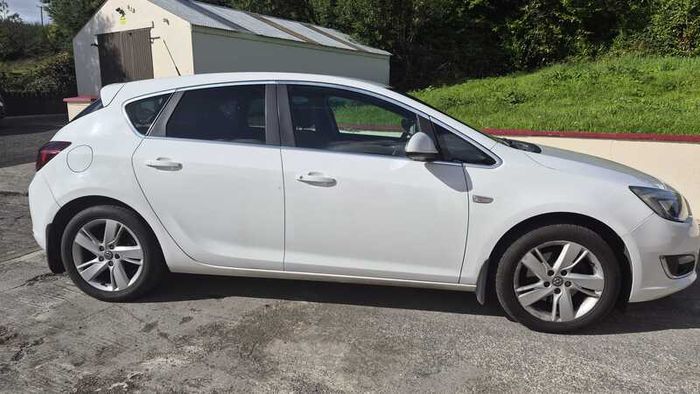 2014 Opel Astra