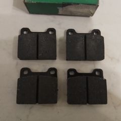 Alfa Romeo / Mercedes / Vauxhall / Brake Pads.