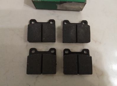 Alfa Romeo / Mercedes / Vauxhall / Brake Pads.
