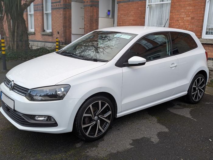 VW Polo 2017  - Low KM - Spotless