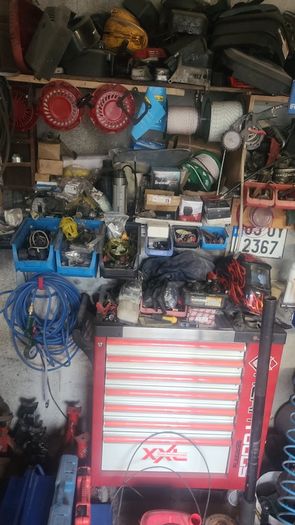 Broken lawnmowers and other tools wanted for parts. Lawnmower servicing also available!