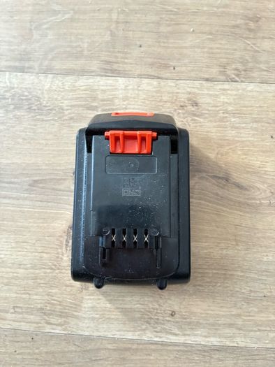 BLACK+DECKER 18V Cordless 37Nm Torque Drill Driver with LED Worklight, 1.5Ah Battery