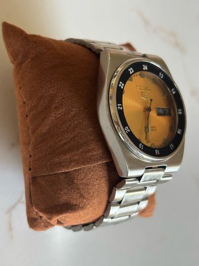 Vintage Seiko 5 Railway Dial