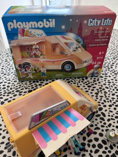 playmobil city life ice cream van