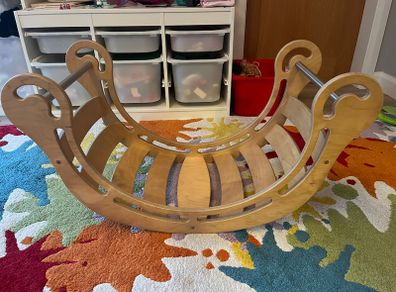 Climbing frame / rocker