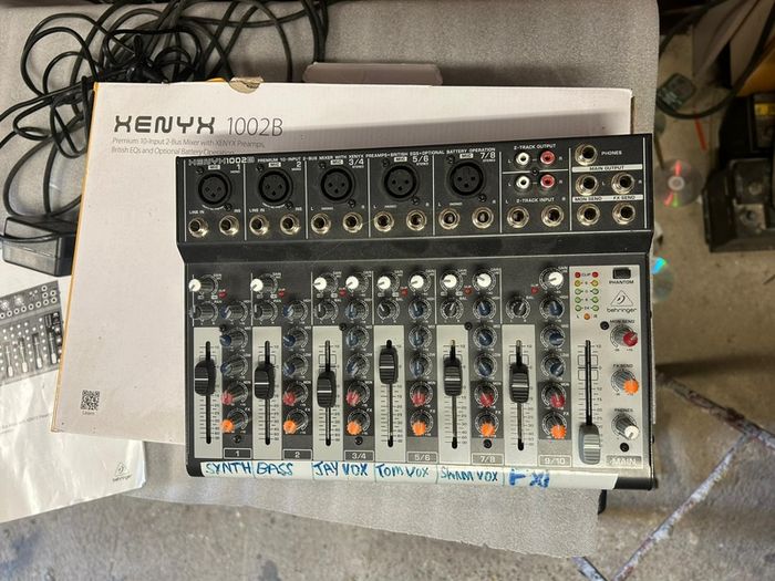 battery powered mixing desk