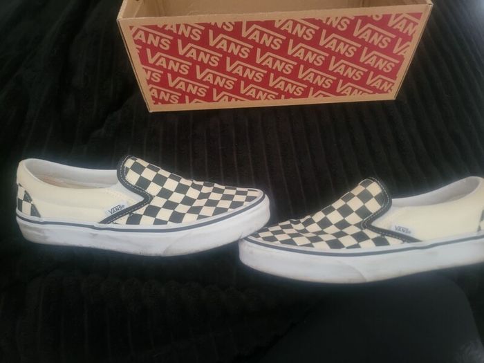 van shoe worn once size 4.5uk