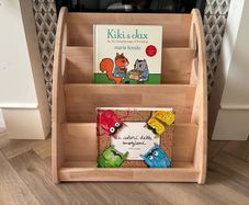 Montessori bookshelf