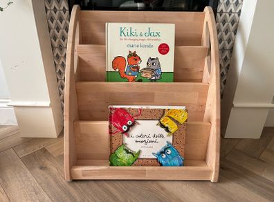 Montessori bookshelf