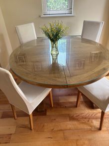 dining chair