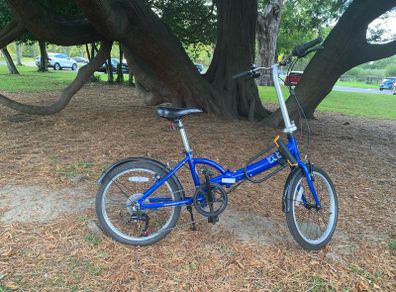Apollo Tuck Folding Bike