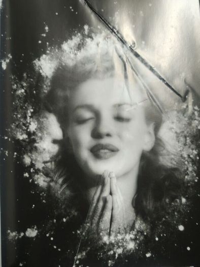 Fragments - Marilyn Monroe