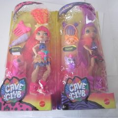 New Two Cave Club Dolls : Emberly &.Ferrell.