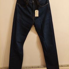 Mens Levis 502" Taper Jeans in blue.