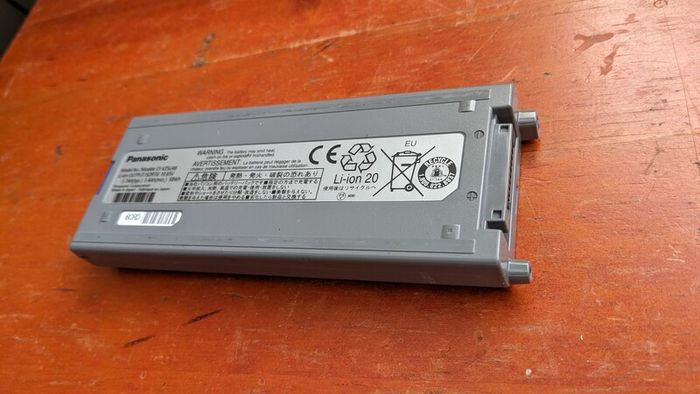 Panasonic Tough book CF-18 CF-19 battery 83%