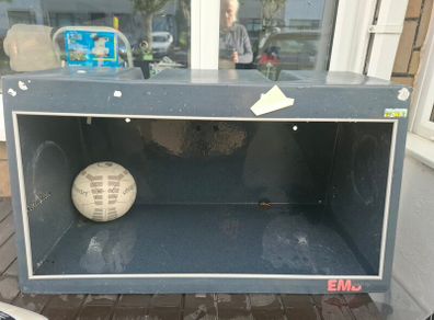 3 Ft Reptile Tank.no Glass But Flexiglass Would Work