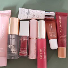 Lip balm/ oil lot