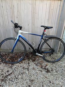 Giant Rapid Bike + 2 tyres