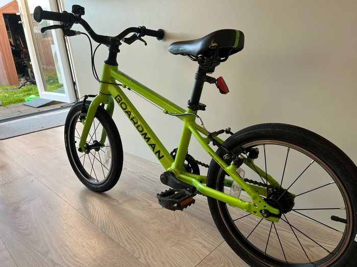 Boardman JNR 16 Kids Bike - Lightweight in Excellent Condition