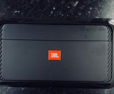 JBL Club A1000 Club Series Mono Car Amplifier - 600 watts RMS x 1 at 4 ohms / 1000 watts RMS x 1 at 2 ohms