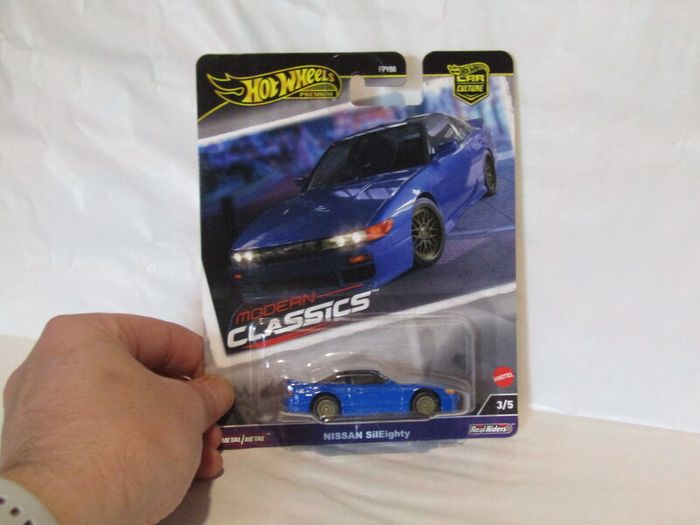 Hot Wheels Premium Car Culture Modern Classics 3/5 Nissan SilEighty Brand New Sealed