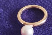 Silver 925 ring, gold plated with pearl.