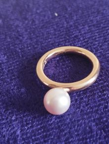 Silver 925 ring, gold plated with pearl.