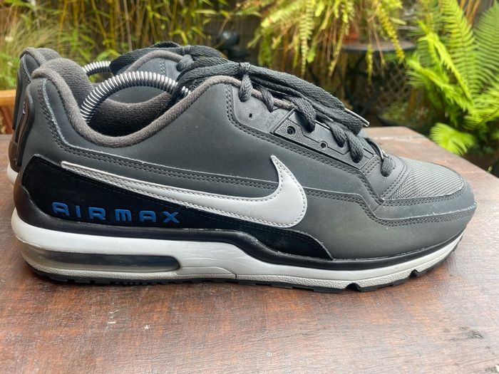Nike Air Max Size 11