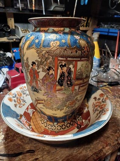 Antique Japanese Bowl & Vase