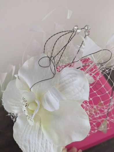 Cherry Chau fascinator