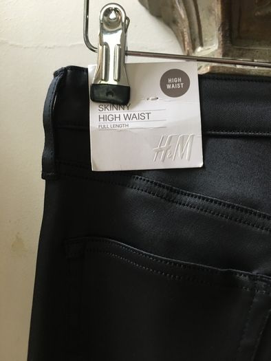 H&M skinny coated jeans, size 12 , new