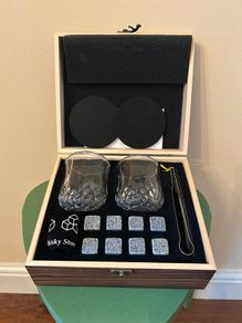 Whiskey set with gift box