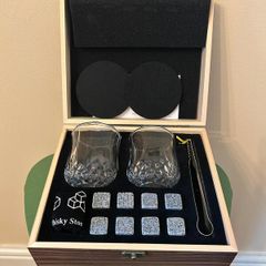 Whiskey set with gift box