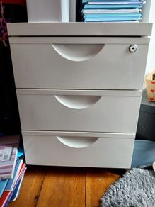 metal drawers with lock