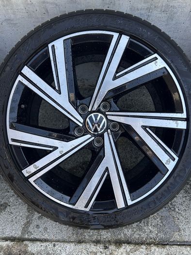 Genuine Volkswagen R-Line GTI Bergamo 18" Alloy Wheels