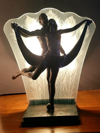 Art Deco Lamp