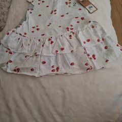 baby girl dresses, 2 pack. Aged 9-12 months.