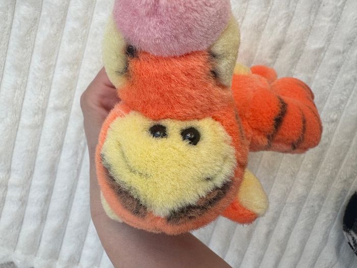 Disney Winnie The Pooh Tigger approx. 30 cm. Soft Tiger Used Please see photos