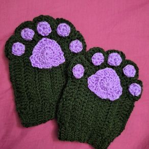 Crochet cat paw gloves