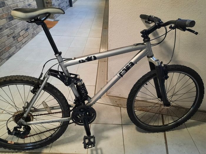 Diamondback Trekking Mountain bike