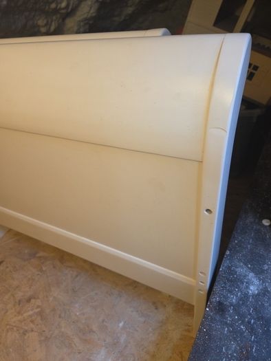 mia cot bed