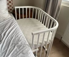 Babybay Maxi Co Sleeper - White Varnished